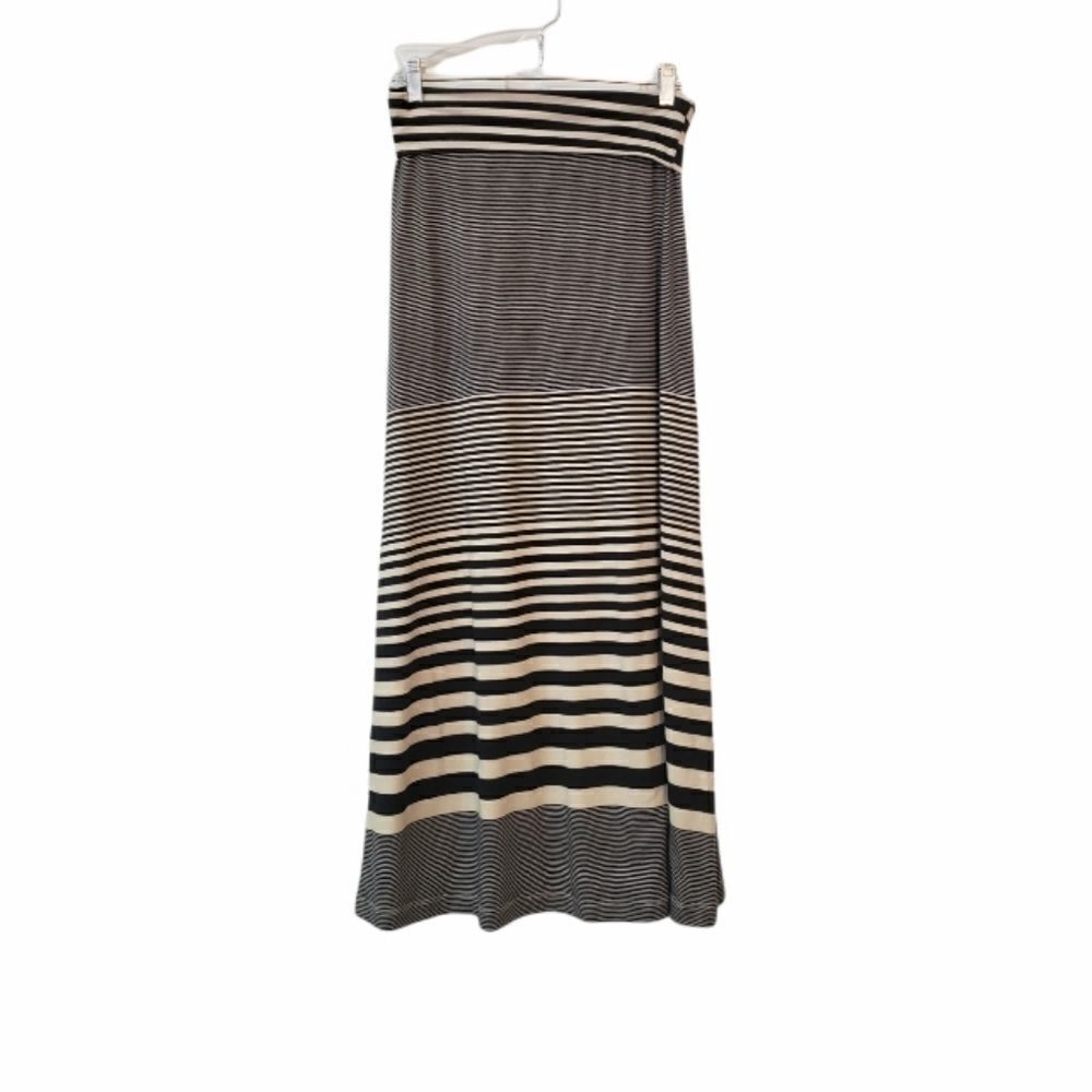 DNA Conture Skirt